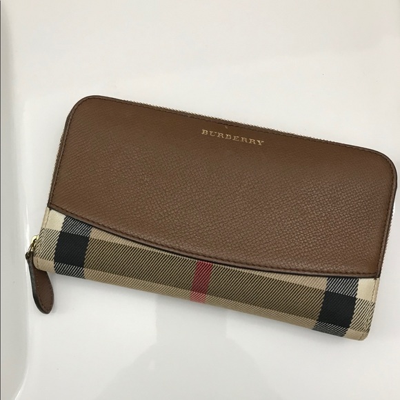 BURBERRY BROWN LEATHER CHECK WALLET/CLUTCH - Picture 3 of 7